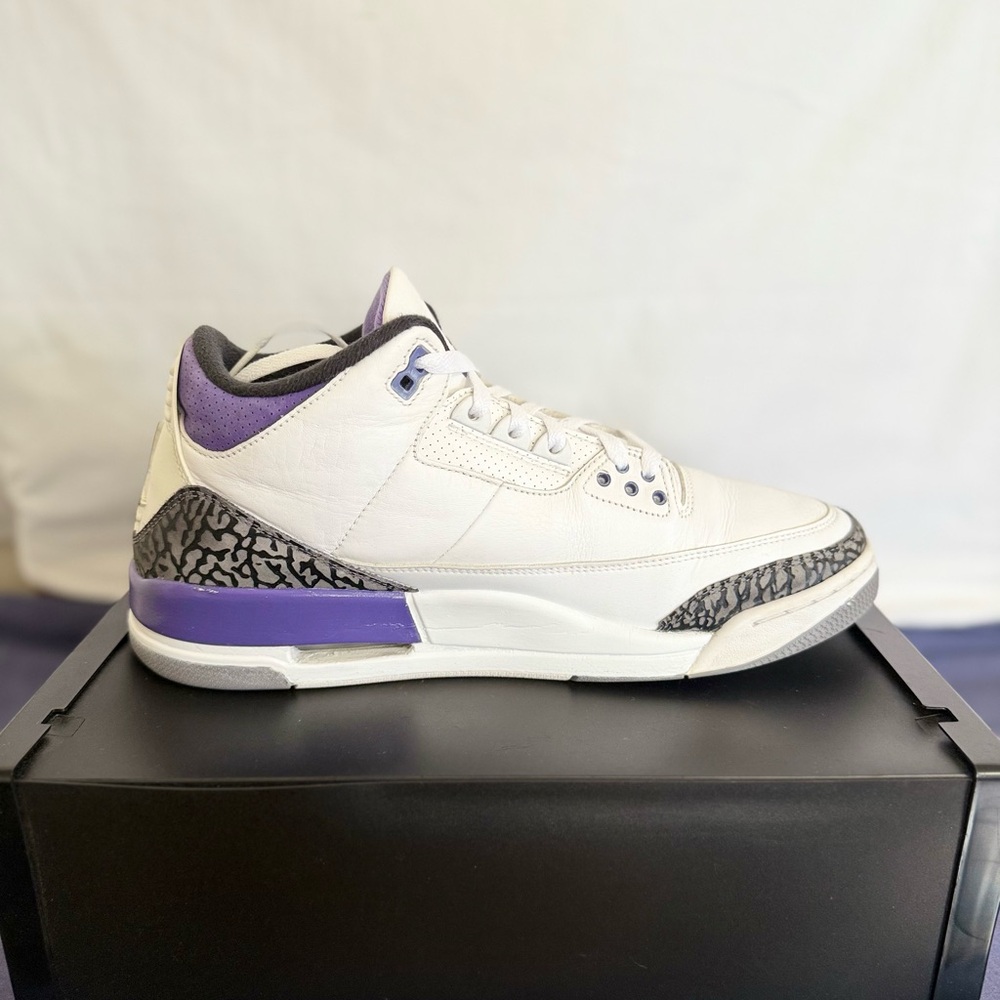 AUTHENTIC Jordan 3 Dark Iris size 11 CT8532-105 2022 PRE-OWNED - Picture 3 of 8